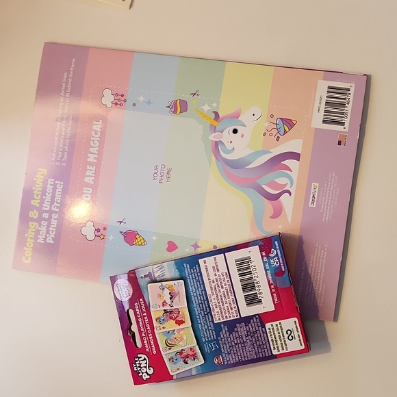 My Little Pony Jumbo Playing Cards with Unicorn Coloring Activity Book - Picture 5 of 7